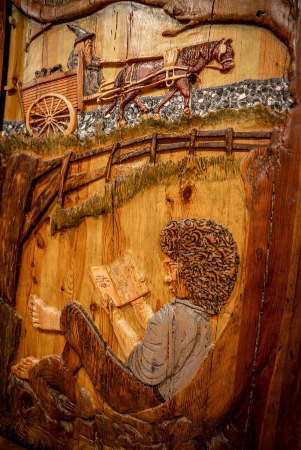 The Hobbit House, Fantasy Comes Home! راسلفيل المظهر الخارجي الصورة