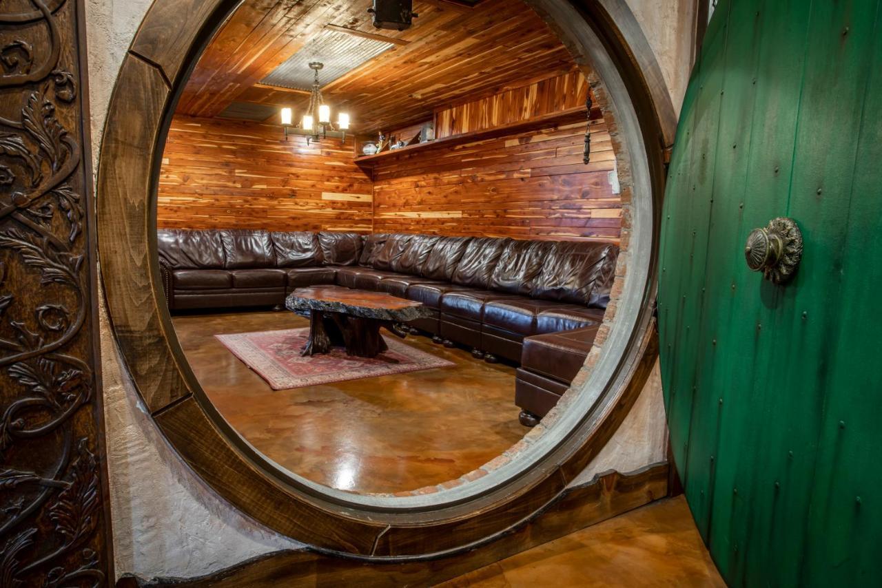 The Hobbit House, Fantasy Comes Home! راسلفيل المظهر الخارجي الصورة