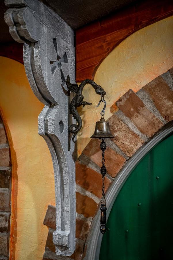The Hobbit House, Fantasy Comes Home! راسلفيل المظهر الخارجي الصورة